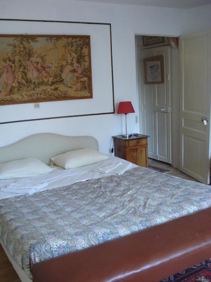 Le Chevalier D'Eon Bed & Breakfast Tonnerre Exterior photo